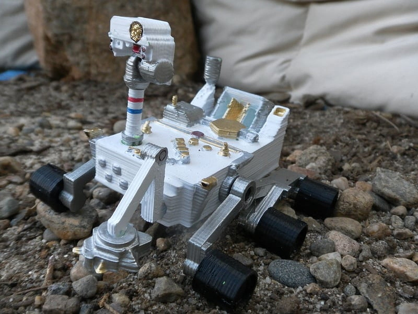 Mars Curiosity Rover – 3D Baskı Modeli