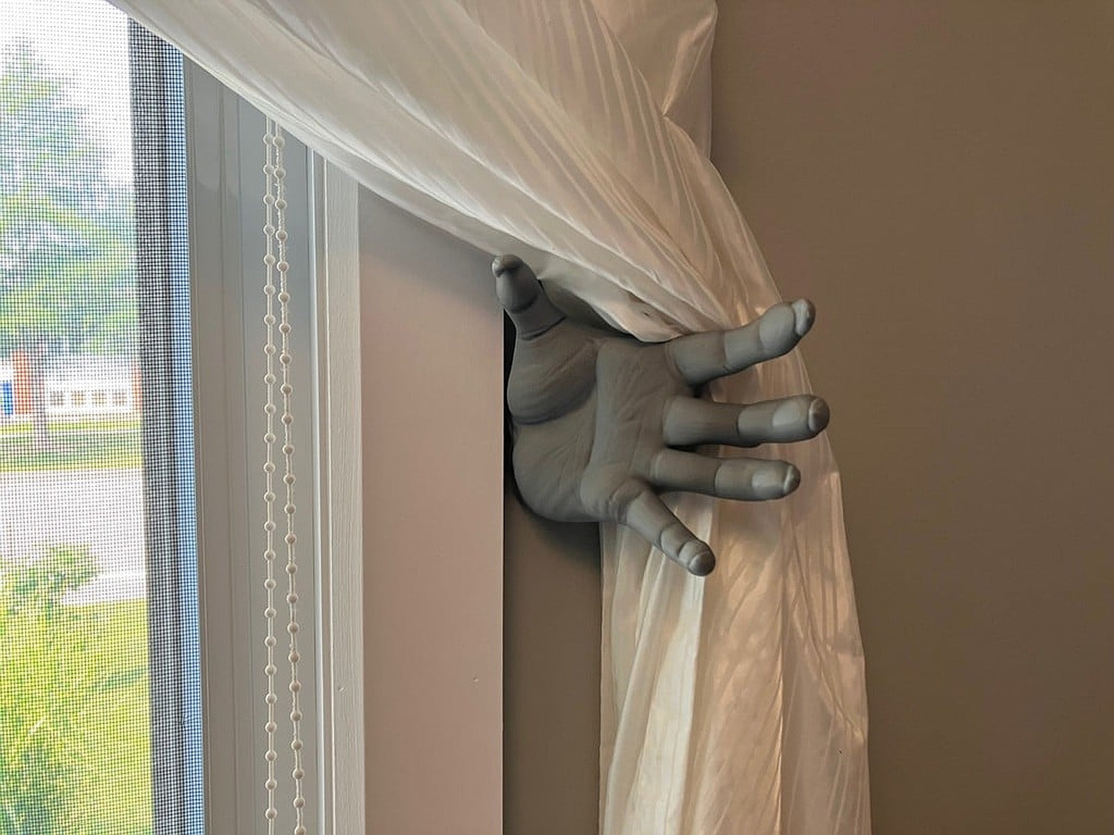 Demon hand curtain askı – 3D Baskı Modeli