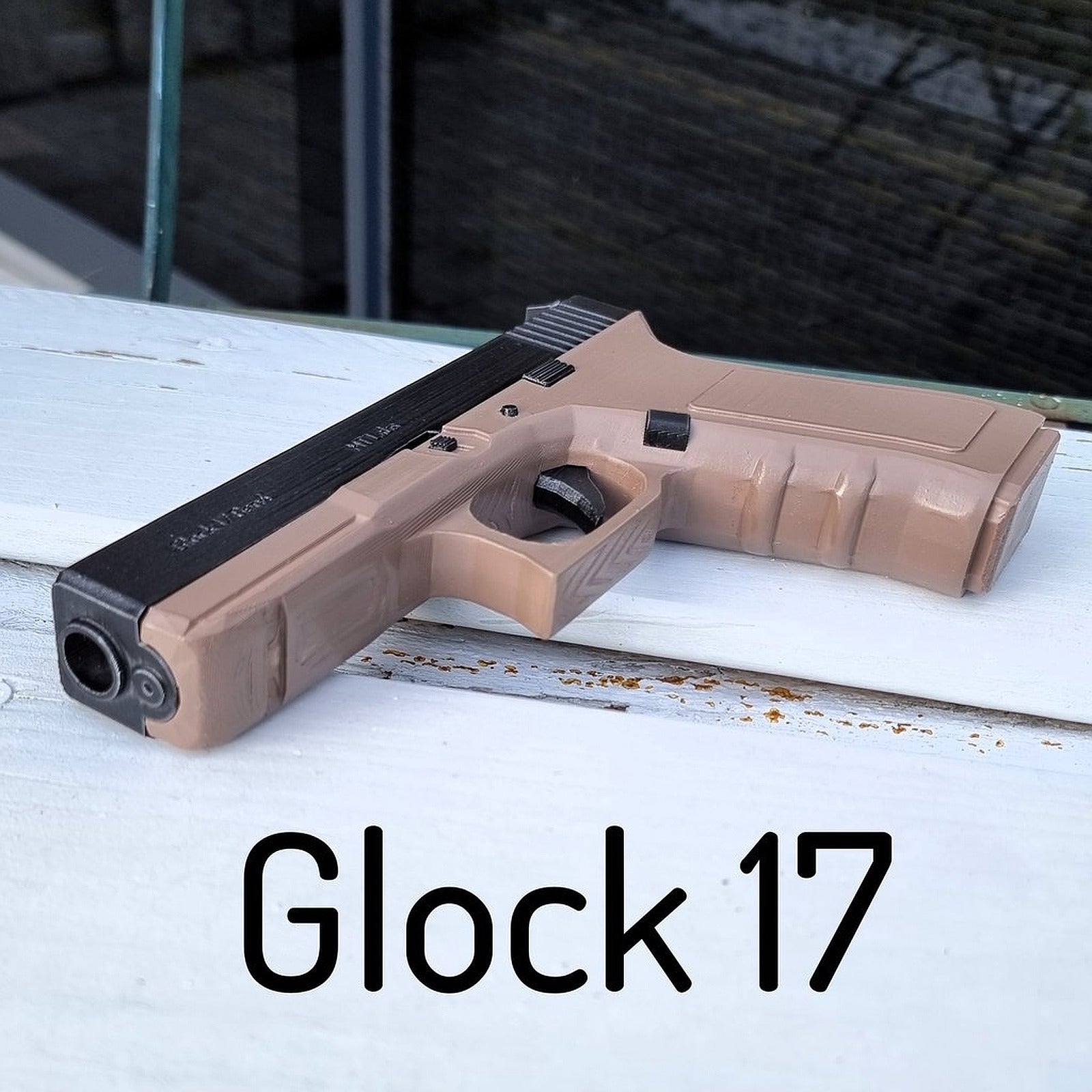 Glock 17 Replica Prop (Solid) – 3D Baskı Modeli