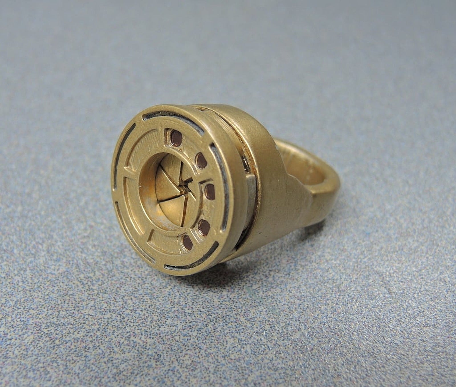 Star Wars Rose’s Rebel Alliance Iris Ring – 3D Baskı Modeli