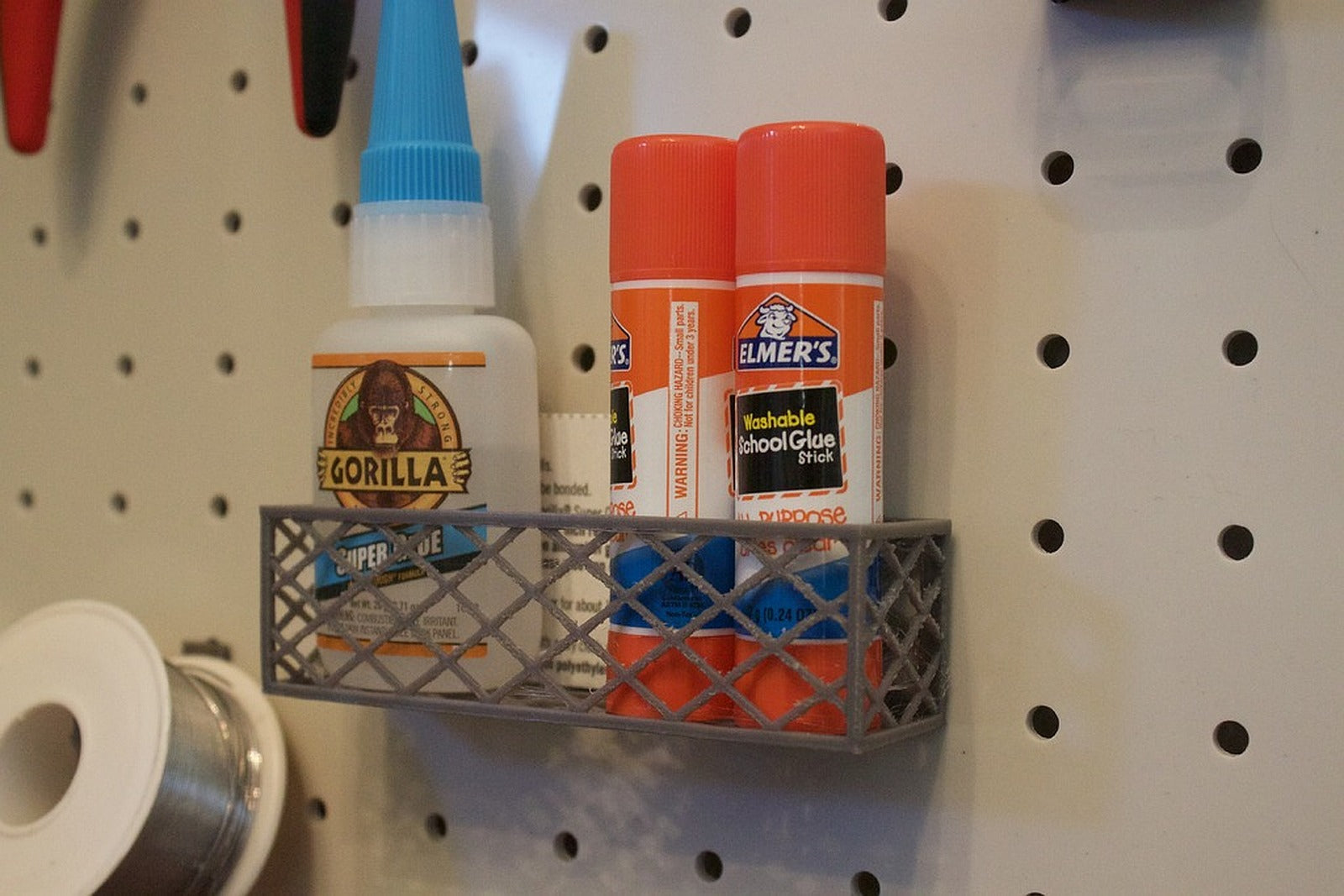 Mesh Pegboard 100mm Basket – 3D Baskı Modeli