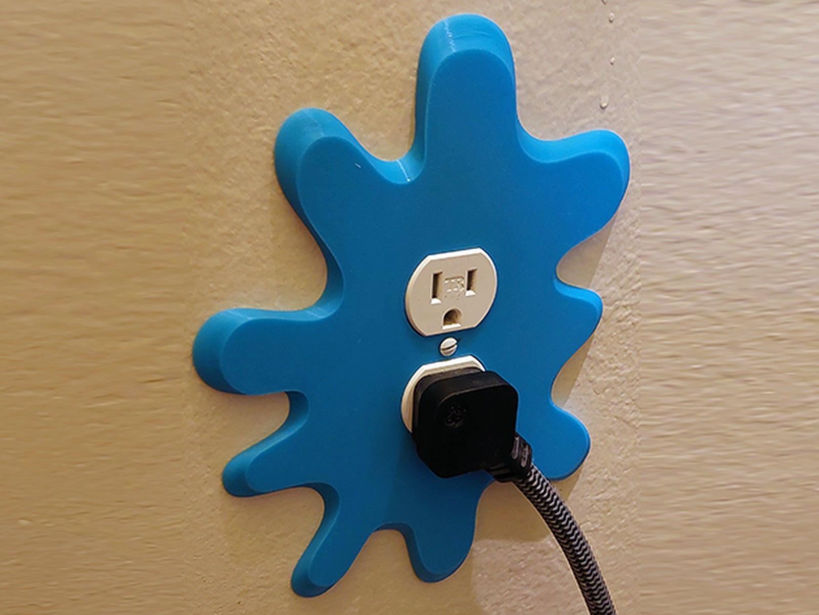 Splaty Outlet Cover Plate – 3D Baskı Modeli