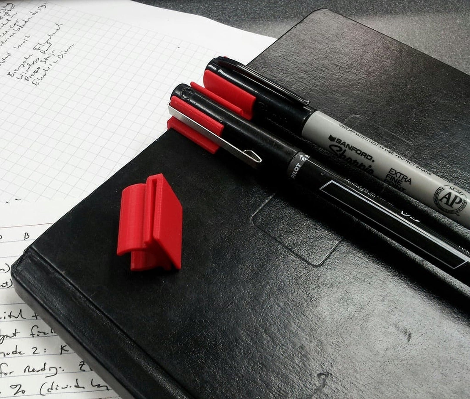 Book Cover kalem stand – 3D Baskı Modeli