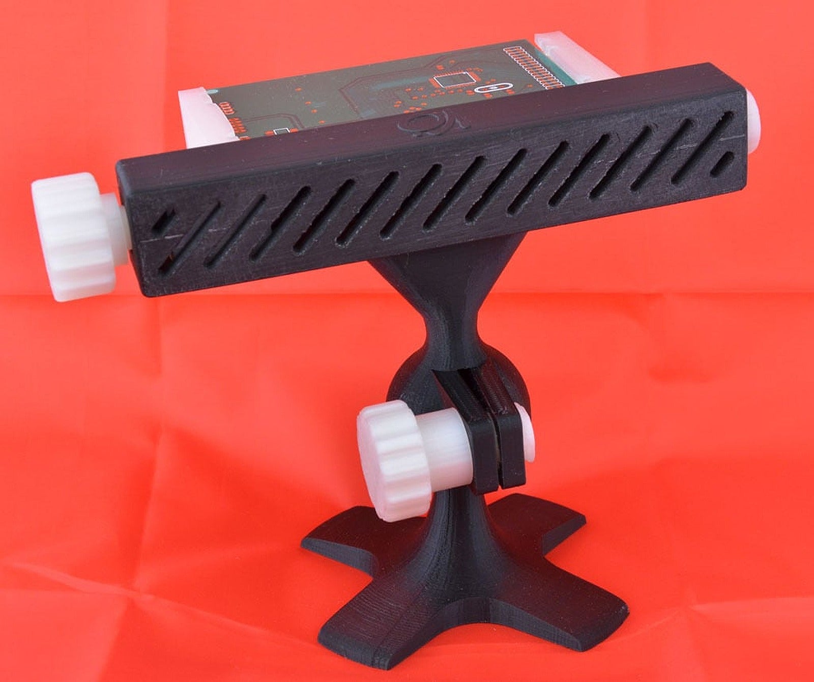 Fully printable PCB vise – 3D Baskı Modeli