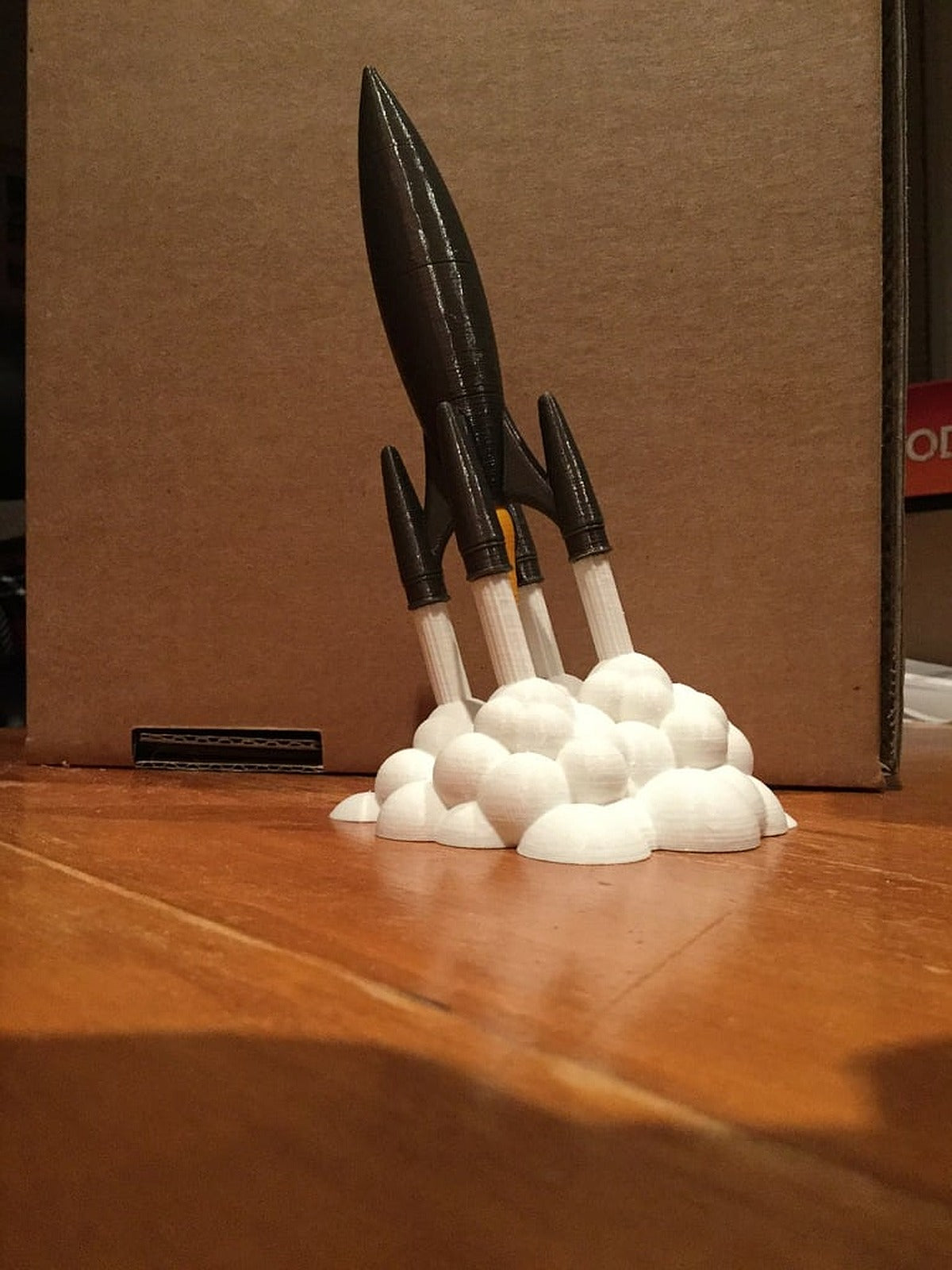 Red Rocket with Plume – 3D Baskı Modeli