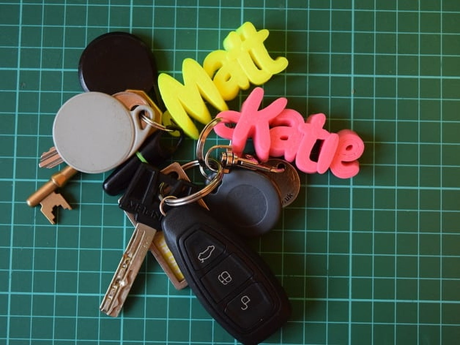 iamburny's v2 Customizable Text - Name Keyring / Keyfob – 3D Baskı Modeli