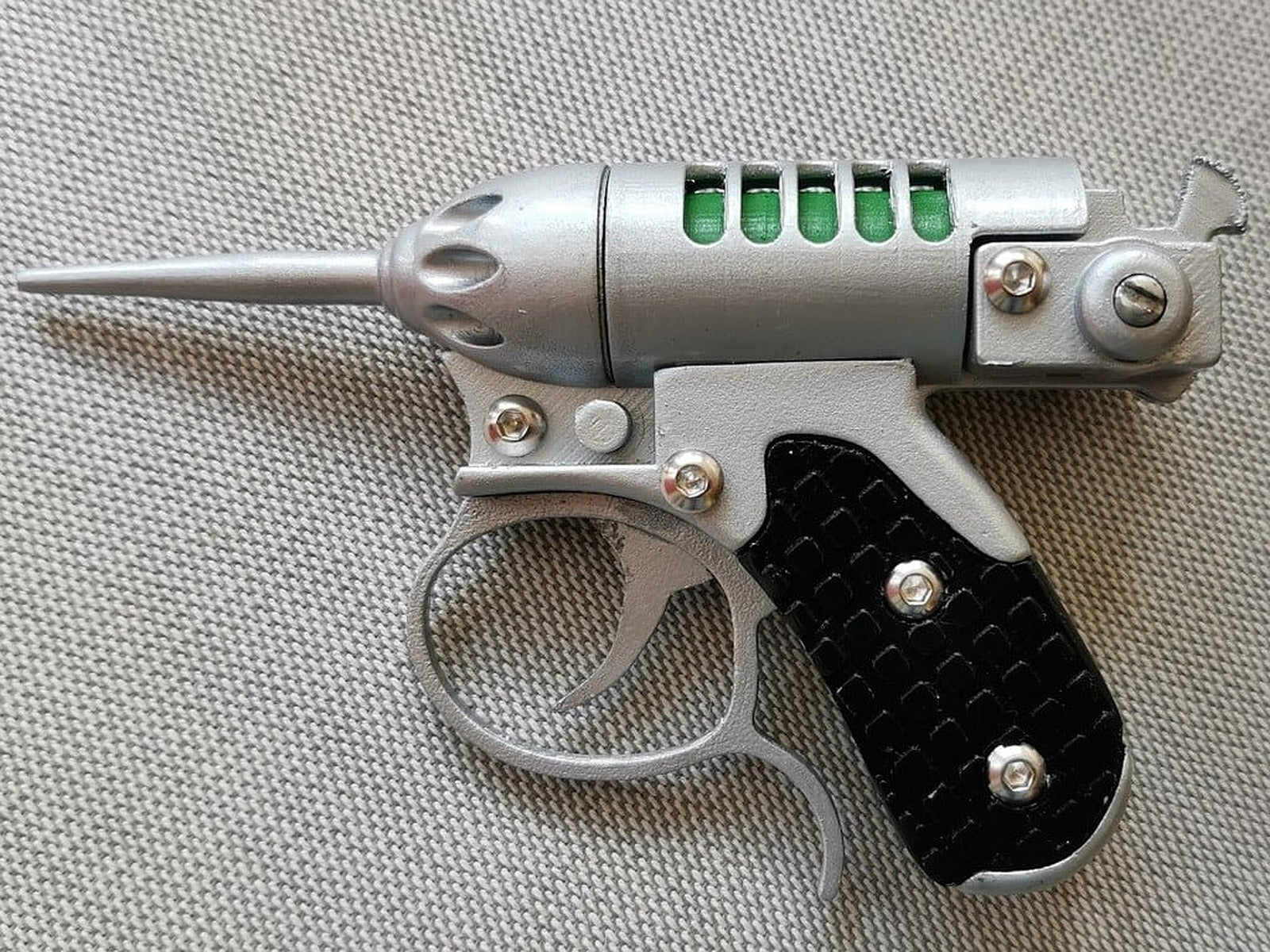 Men in Black Noisy cricket prop / model – 3D Baskı Modeli