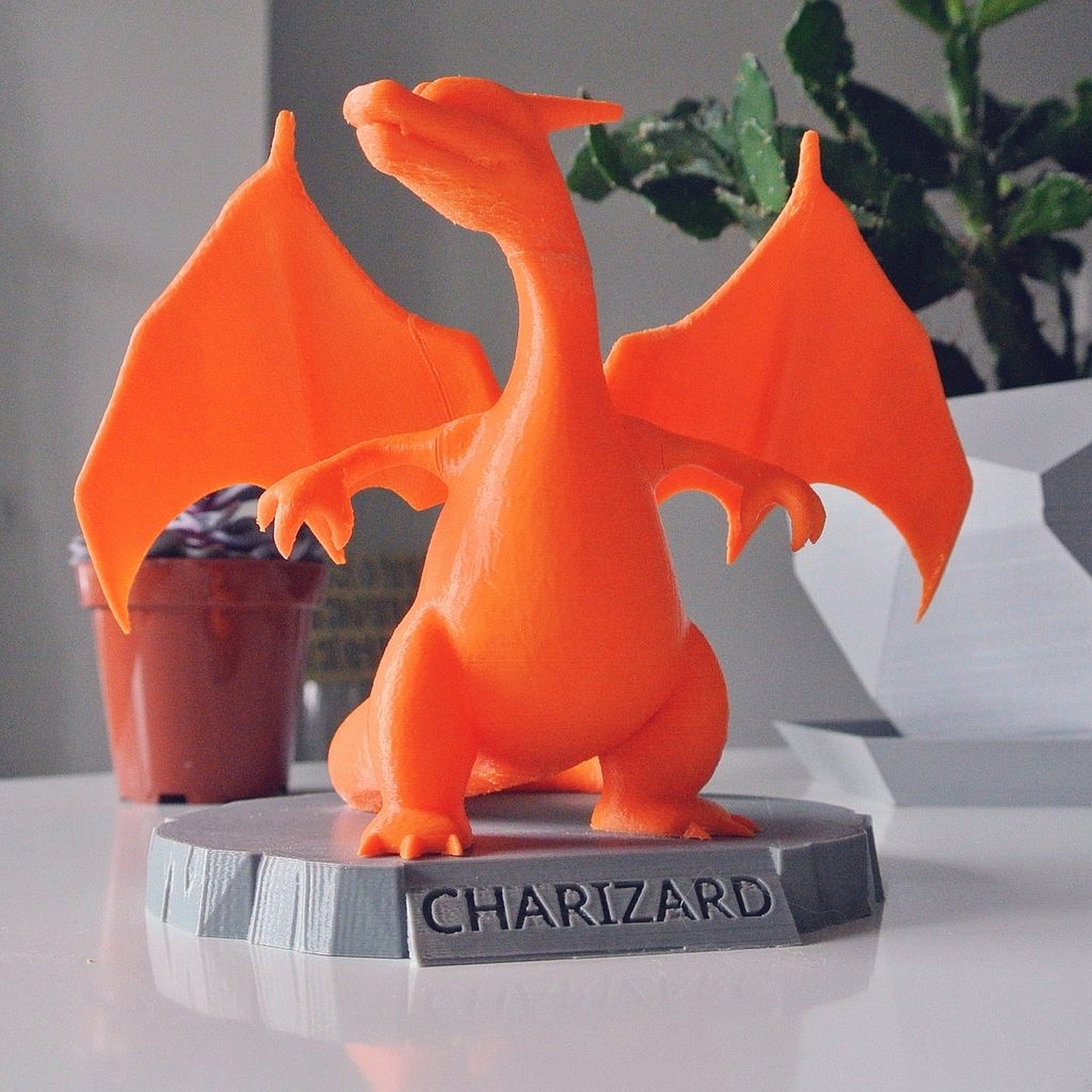 Charizard Statue with stand – 3D Baskı Modeli