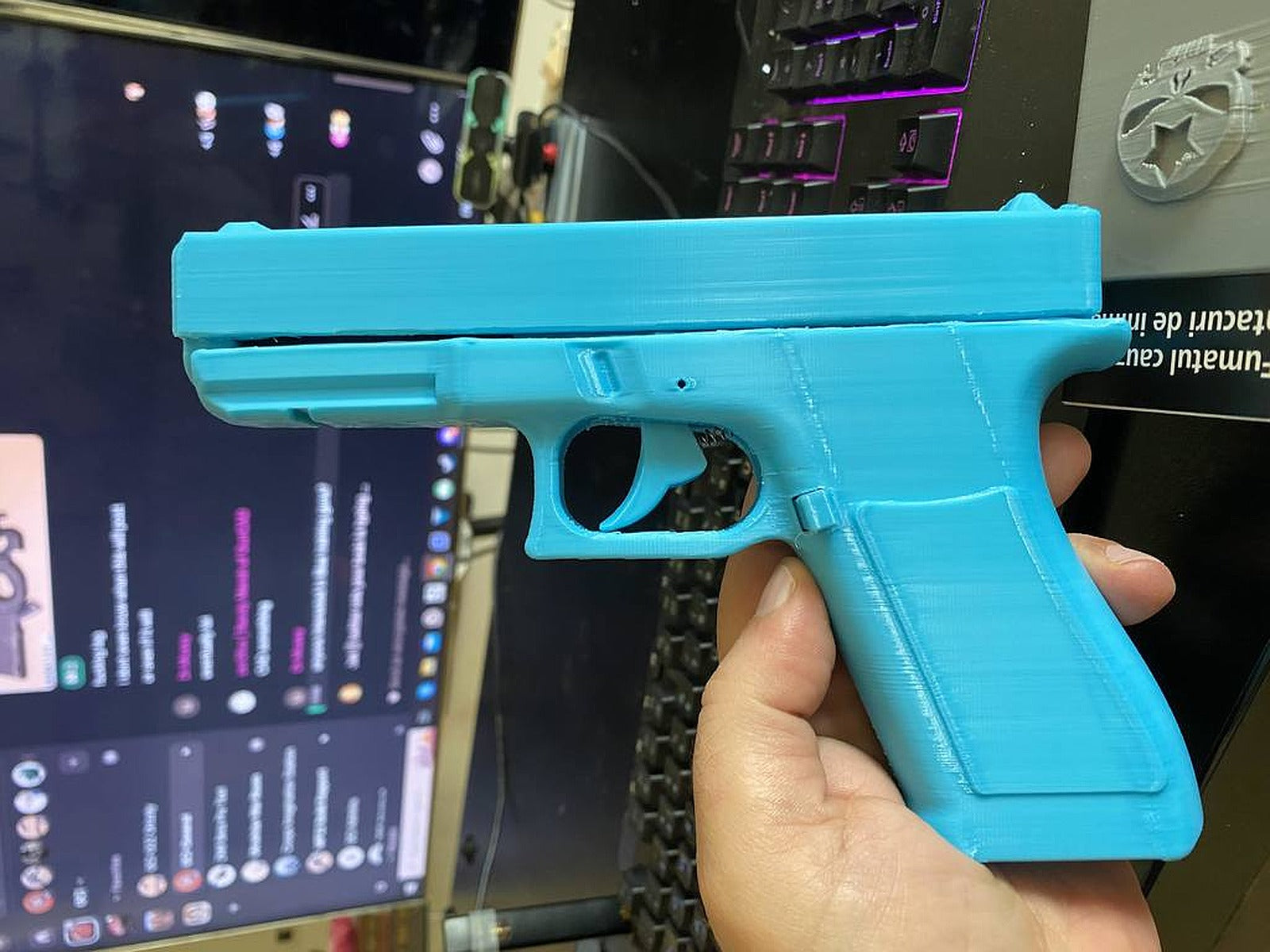 Blue Training Pistol G17 (PROP/TRAINING) – 3D Baskı Modeli
