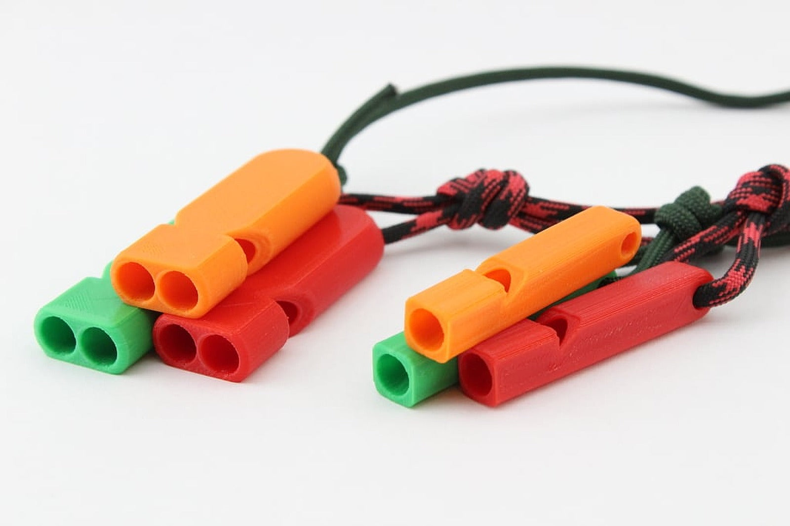 Emergency & Sports Whistle – 3D Baskı Modeli