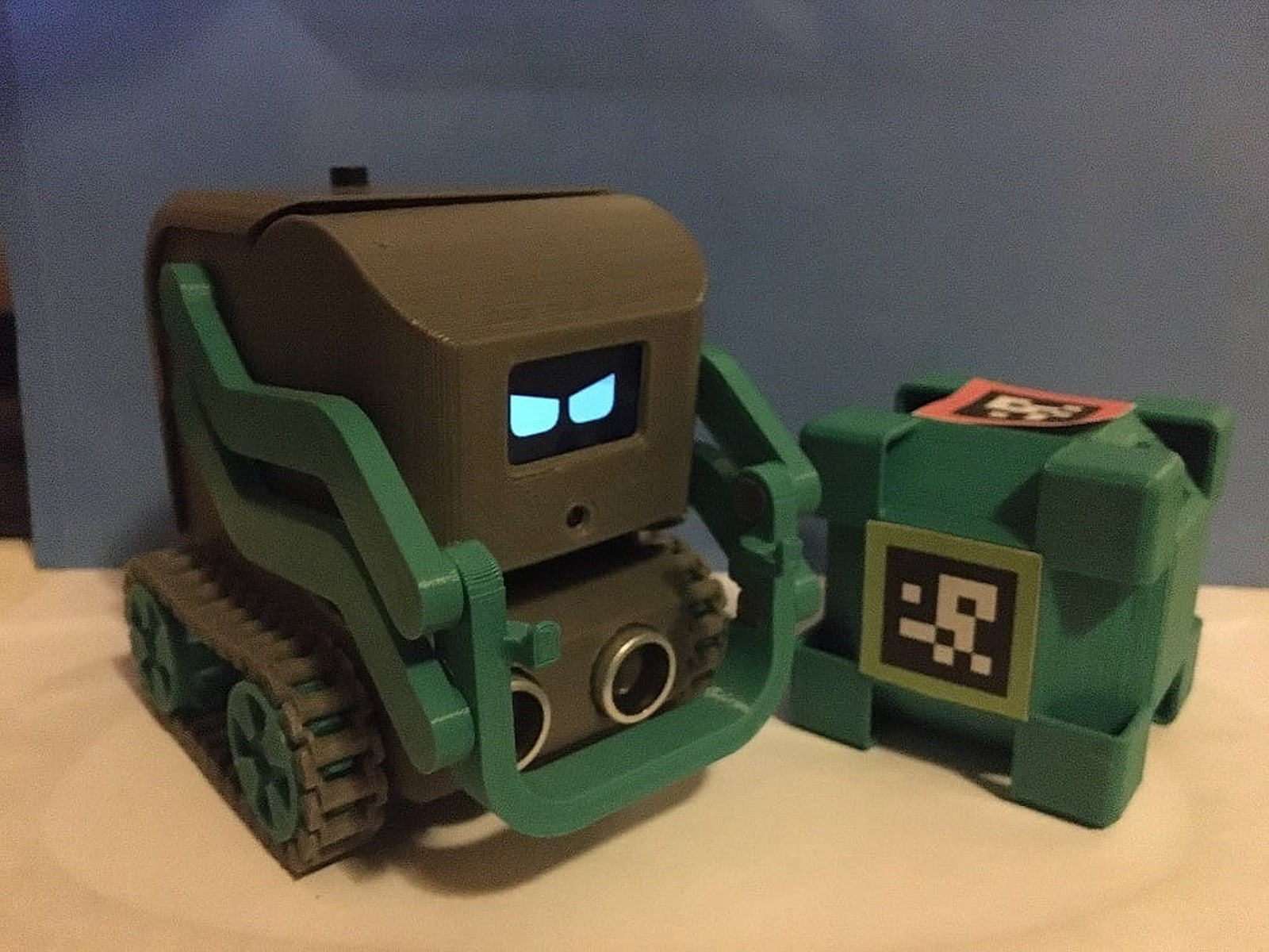 Cozmars (open cozmo) – 3D Baskı Modeli