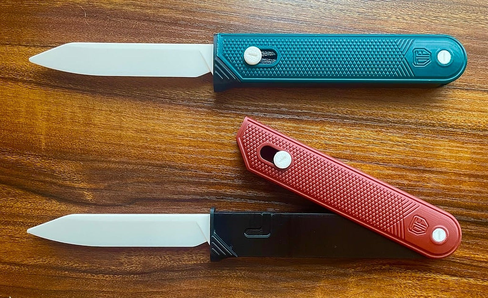 Toy Gravity Knife (No Hardware Needed) – 3D Baskı Modeli