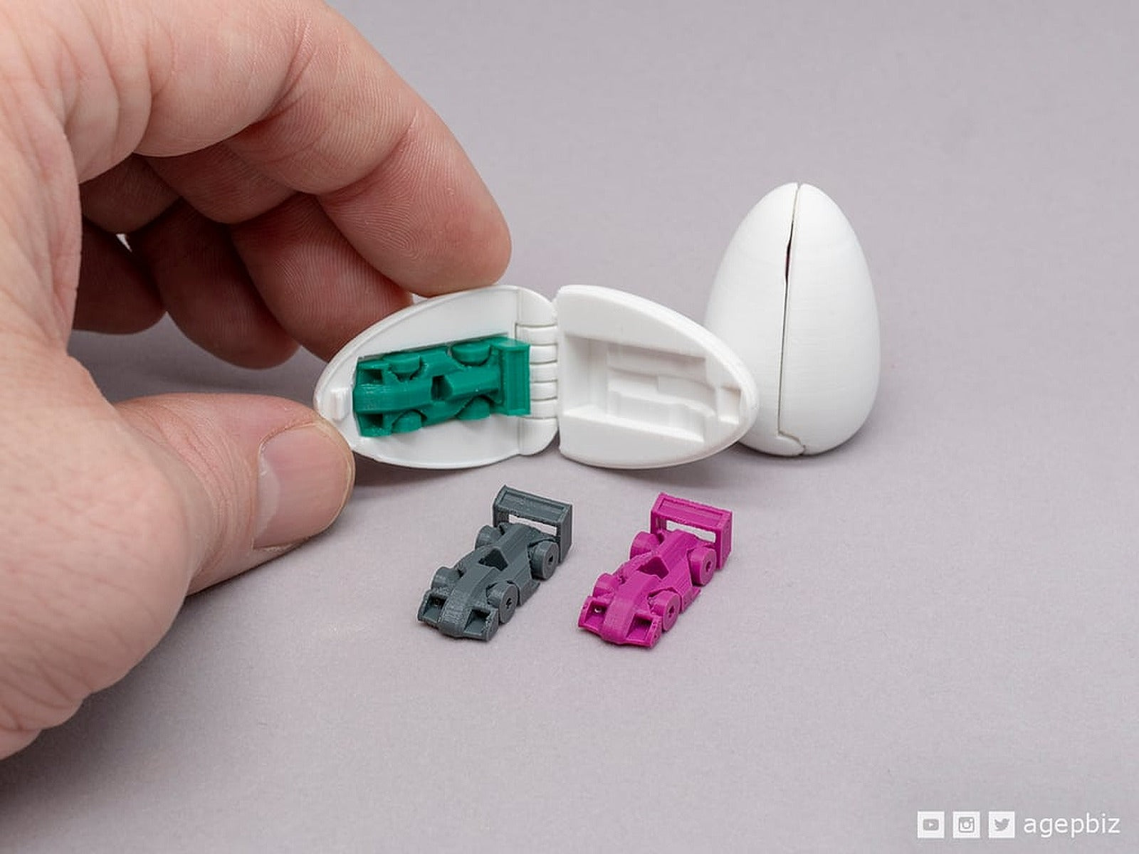 Surprise Egg #8 - Tiny Racecar – 3D Baskı Modeli