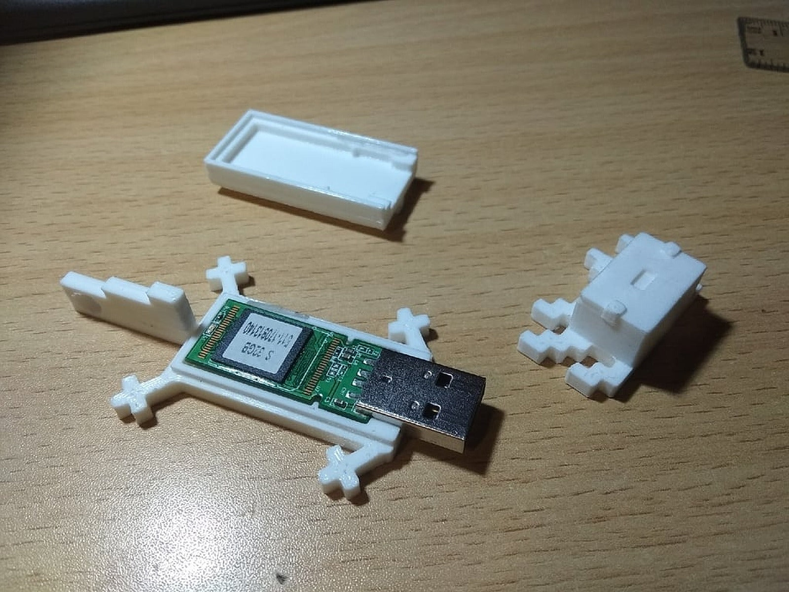 USB Flash Drive kılıf Axolotl – 3D Baskı Modeli