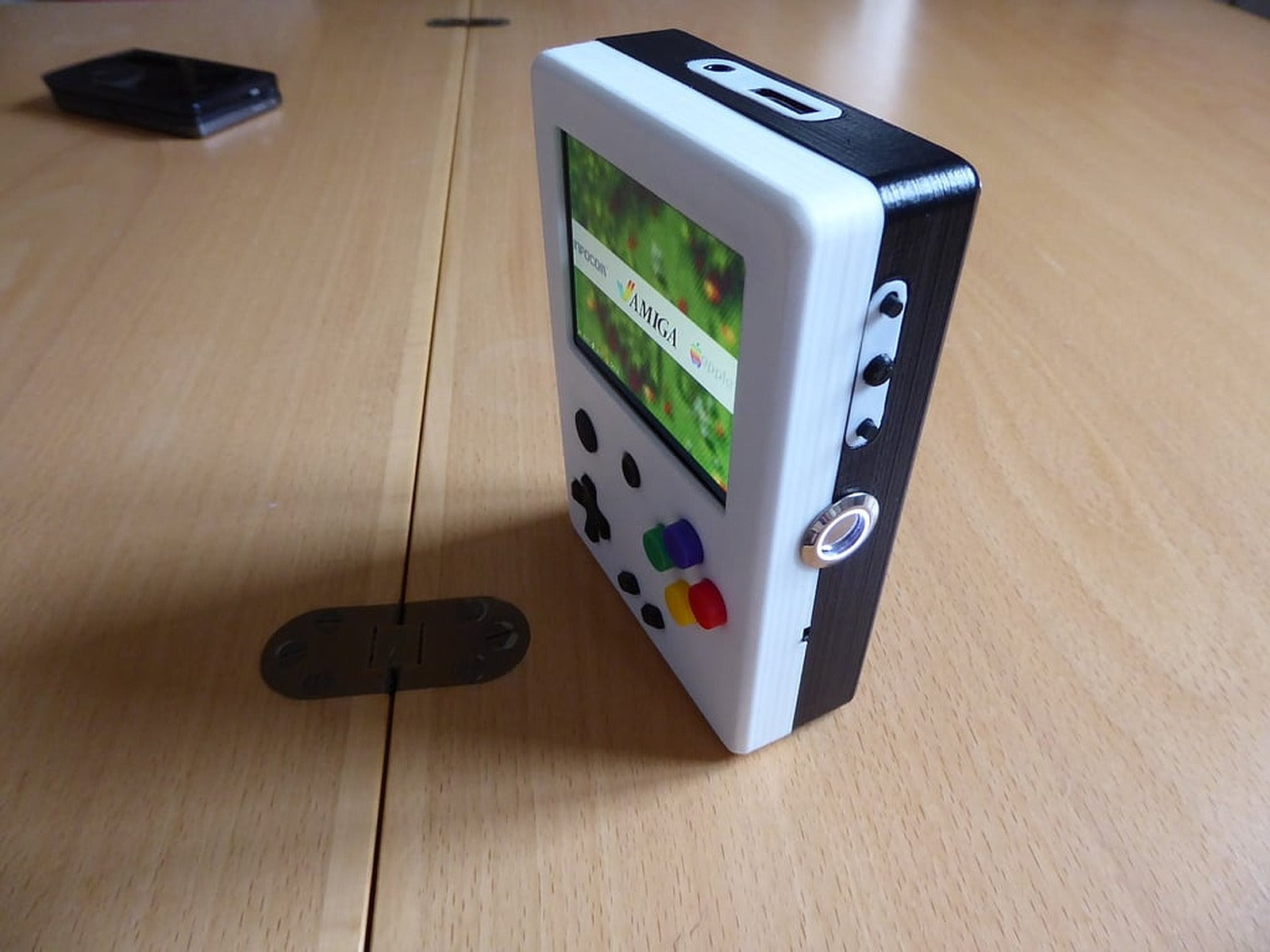 Portable Raspberry Pi game console – 3D Baskı Modeli